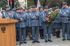 Wieniec od Politechniki Rzeszowskiej z okazji 101. rocznicy odzyskania przez Polskę niepodległości